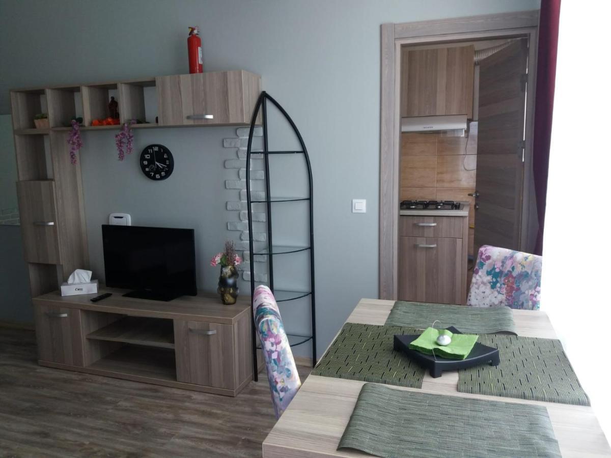 Garsoniera Bibi Mamaia Nord Apartment Exterior photo